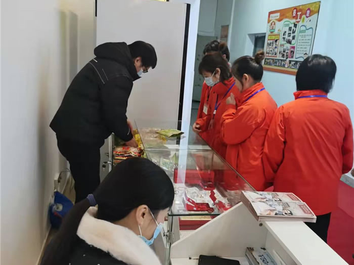 四川中青旅綿陽分社、綿陽市中旅假日旅行社、綿陽自來文化傳播有限公司24H自助售貨服務盛大開業(yè)